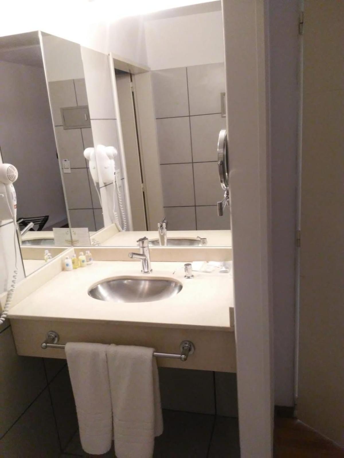 Global Hotel Centenario Εξωτερικό φωτογραφία